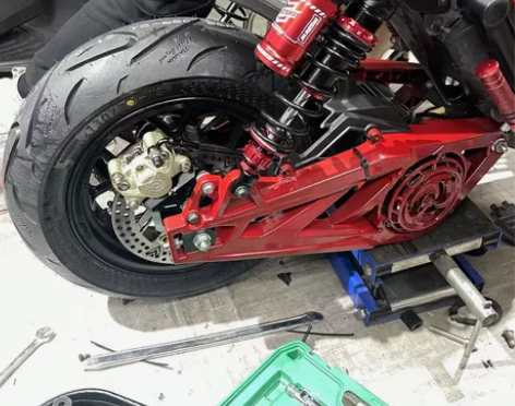 中置电机 专业整车定制方案 另有九号（雷神...