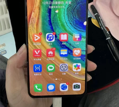 华为mate30 5G版本 8+256大内...