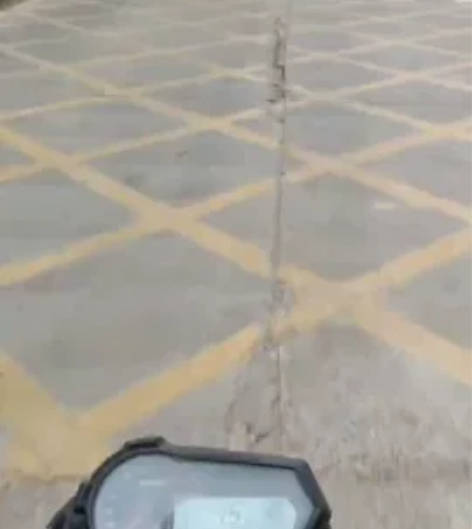 宝雕小暴龙150，带牌，带证，带绿本，保险...