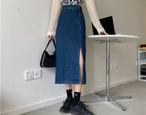 深蓝色高腰开叉半身中长款包臀a字裙 感兴趣...