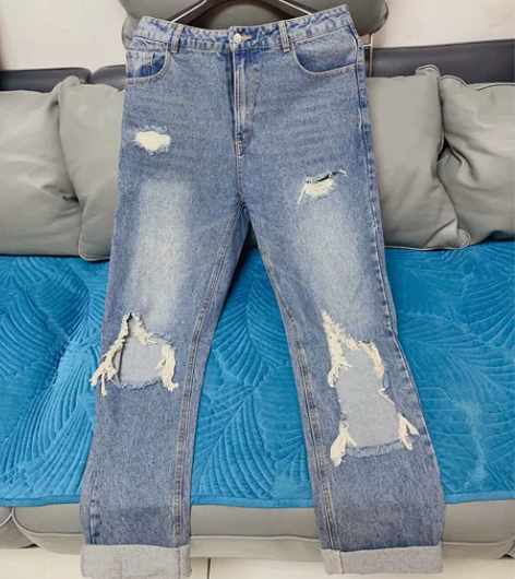 手工磨破破洞个性牛仔直筒裤 感兴趣的话点“...