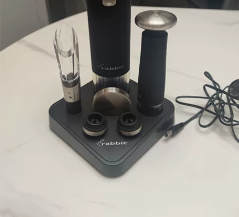 Rabbit  红酒开瓶器 全新 未使用 ...