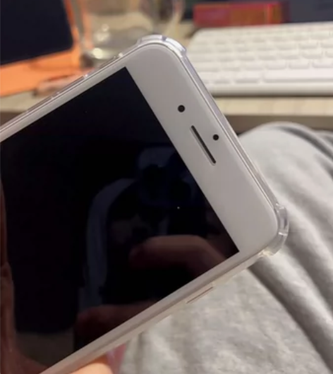 iPhone 8  几乎全新 64G  i...