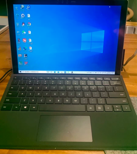 微软，i5，256硬盘，可触屏，键盘可拆卸...