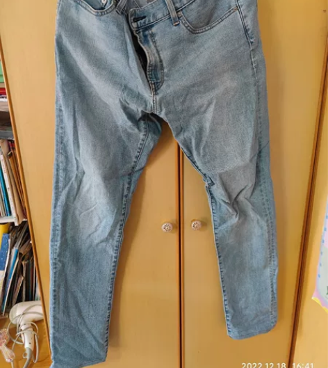 优衣库修身牛仔裤433326,穿不过五次,...