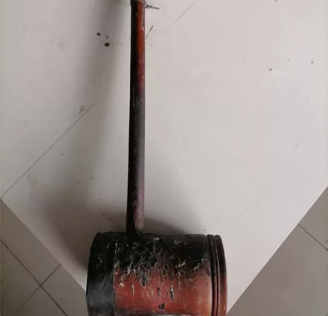 转让旧社会手工胡一把，整体完整无裂，皮也还...