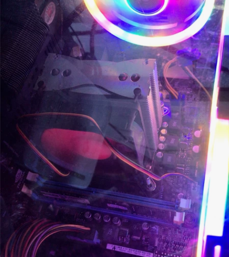 出个主板华硕h61，无暗病 感兴趣的话点“...