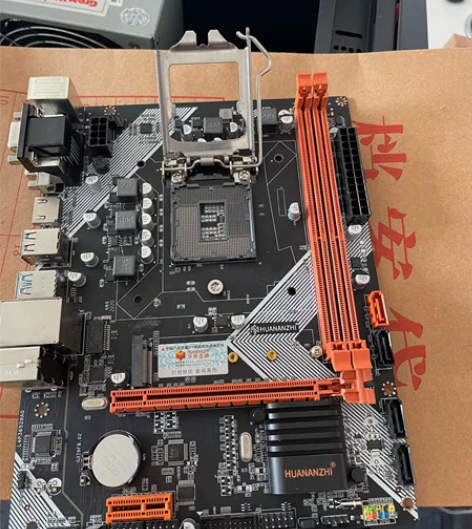 华南金牌b75 plus主板 成色很新还有...