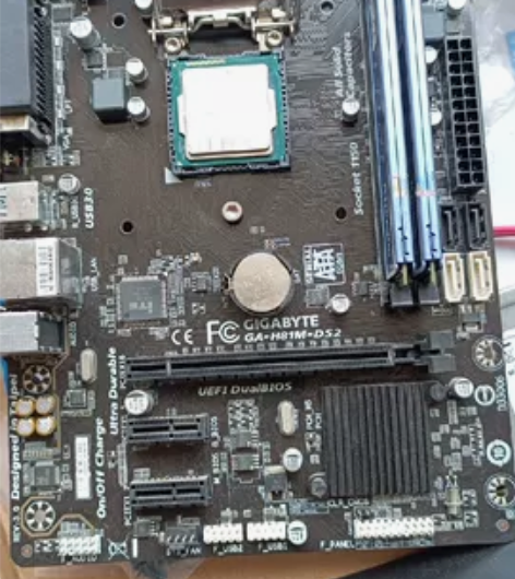 技嘉（GIGABYTE）H81M-DS2主...
