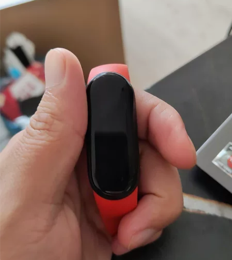 小米手环6,8新有点磕碰,送一个橙色腕带 ...