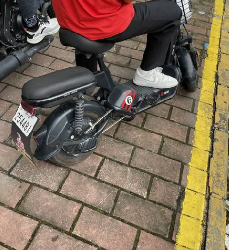 出售一台自用台铃电动车，中山牌照，车在石岐...