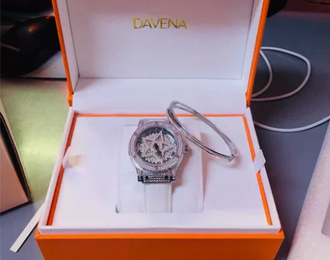 DAVENA蒂玮娜时来运转五芒星手表女款满...