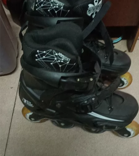 大码轮滑鞋成人溜冰鞋 直排轮分类:花式鞋 ...