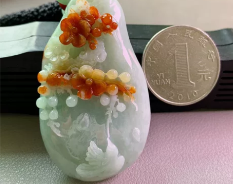 梅花,老坑老种飘红翡,尺寸57/33.8/...