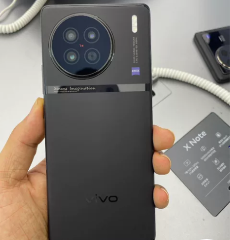 vivo x90黑色12+256使用不到半...