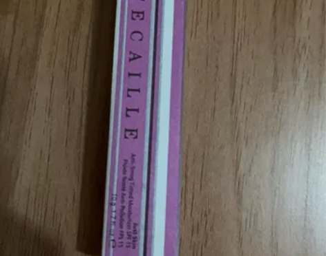 AURA小样试用Chantecaille香...