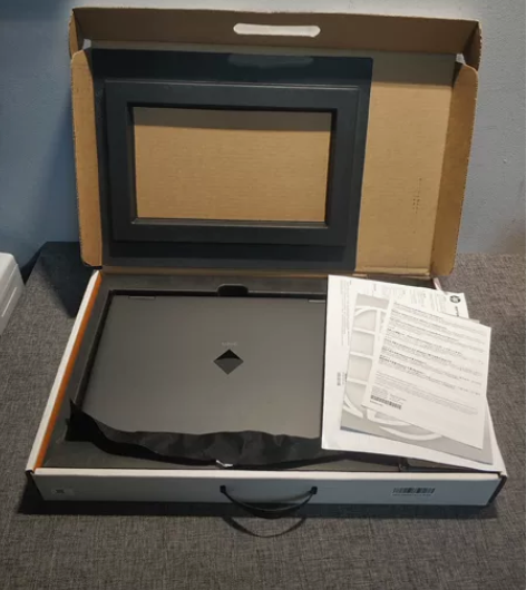 99新惠普暗影精灵8pro 锐龙r7 68...