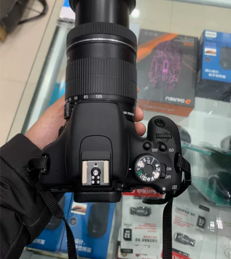 佳能EOS600D单反数码相机，买来很少用...