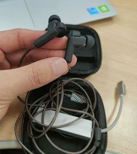 索尼圈铁耳机,N3AP,基本上属于仅拆封的...