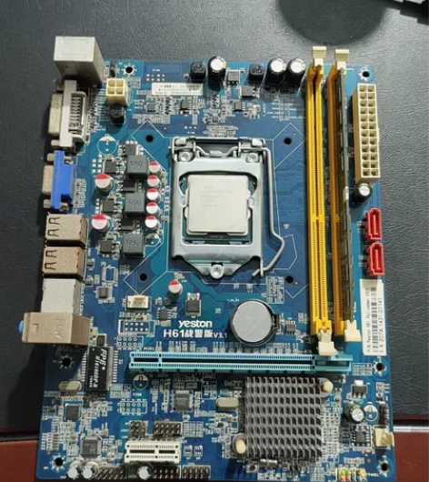 盈通h61主板战警版v3.1 实物拍摄成色...