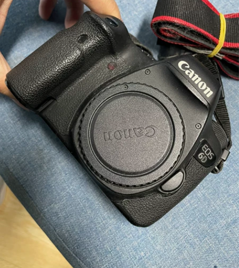 佳能6d 全画幅单反 成色糟糕,价格便宜,...