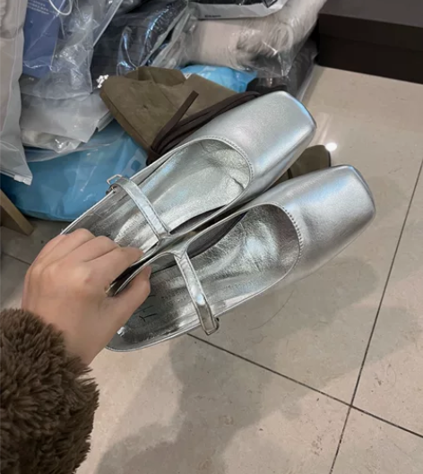 小众方头平底玛丽珍鞋  不议价 38码 （...