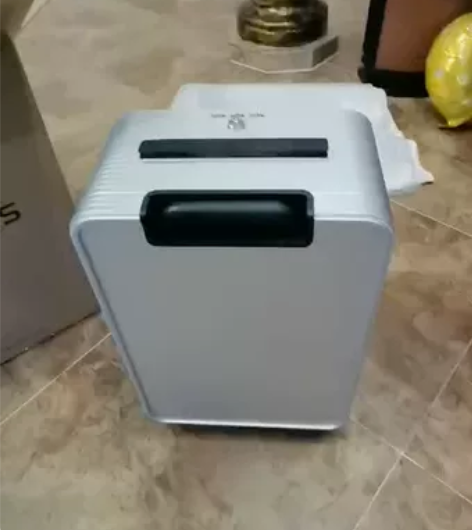 全新 TUPLUS途加20英寸铝框拉杆箱～...