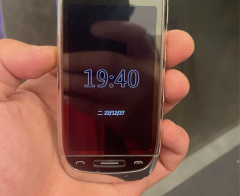 诺基亚C7 屏幕要好无划痕  电池完好无鼓...