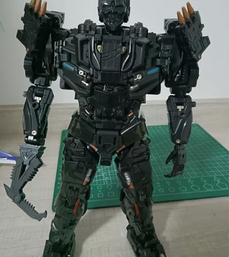 变形金刚vt禁闭，配件齐全，有盒有说，面具...