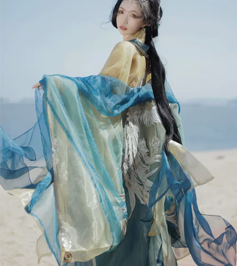 涂七七【烬月长生】原创国风刺绣诃子裙重工大...