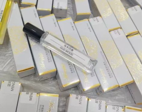 品牌香水小样 规格：10ml53种香型可混...