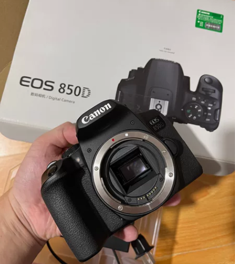 99.9新佳能850D相机，仅开箱抚摸过，...