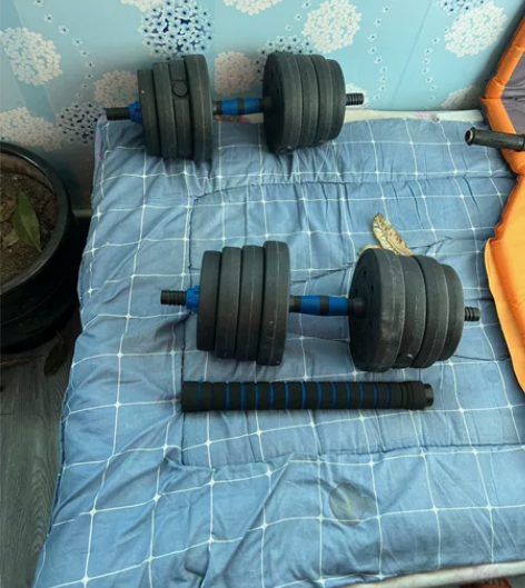 闲置哑铃出 感兴趣的话点“我想要”和我私聊...