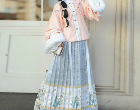 原创艾闪亮汉服女冬季明制加绒加厚拜年中国风...