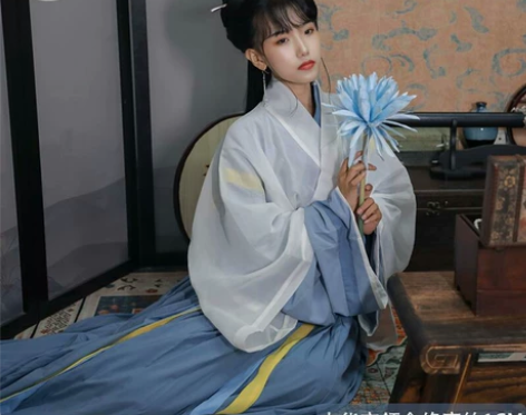 【出】五五年汉服 霜降.秋焚 晋制交领齐腰...