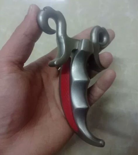 不锈钢藏羚羊弹弓 感兴趣的话点“我想要”和...