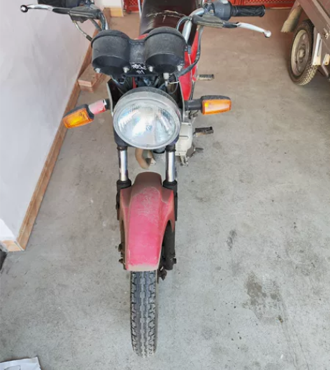 出售雅马哈125摩托车一辆,车况没毛病,发...