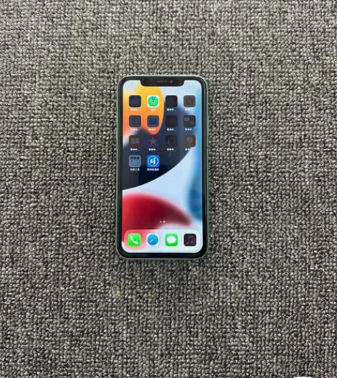 苹果11国行128g 成色不错95新 换屏...