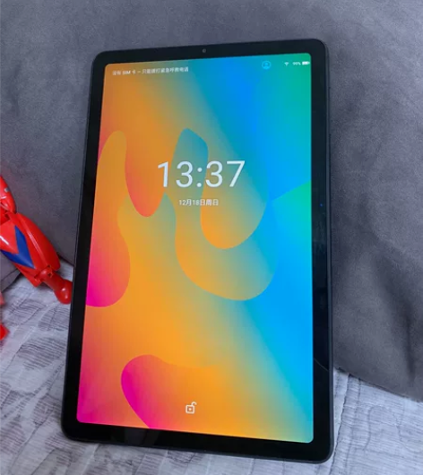 酷比魔方iplay40 8+128 10....