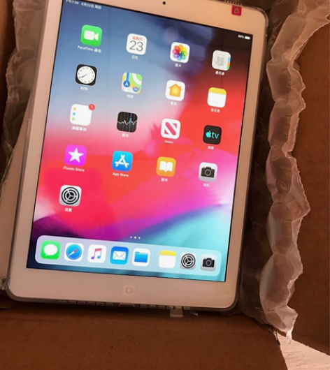 二手苹果平板电脑ipad  5 air 无...