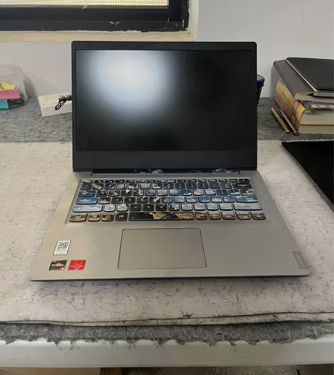 联想小新轻薄本笔记本电脑14寸,带充电器,...