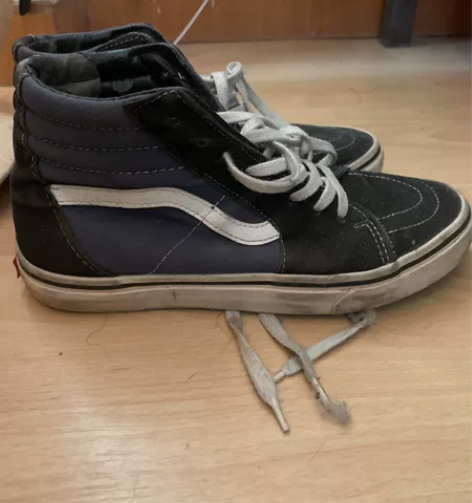 闲置vans 41码 售出不退不换,鞋面...