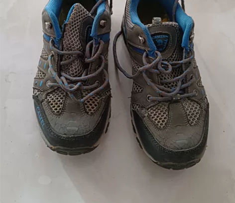 骆驼溯溪鞋 感兴趣的话点“我想要”和我私聊...