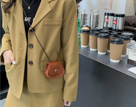 果柠莞尔 女士包 感兴趣的话点“我想要”和...