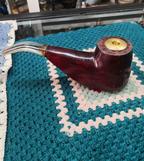 超级特大烟斗 品相如图 保真实木雕刻 可以...