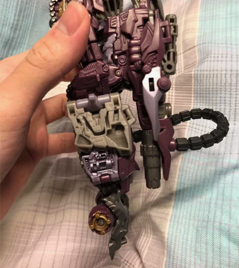 变形金刚3 震荡波 V级无损坏 不缺配件 ...