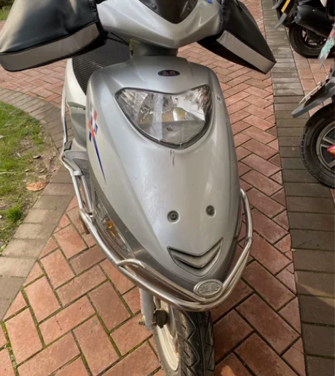 豪爵摩托车转让 感兴趣的话点“我想要”和我...