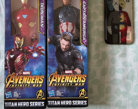 美国队长钢铁侠手办公仔，当年妇联3首映时买...