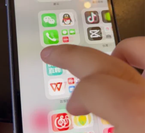 iphone 11 自用 128g 边边有...