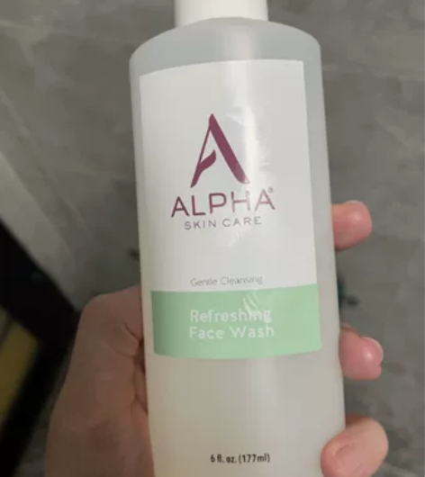 AlPHA洁面！ 还有半瓶！问真假？假的我...